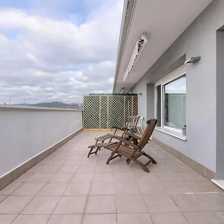 Derio Aeropuerto Apartment Exterior photo